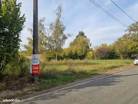 terrain 1 680 m² trescault