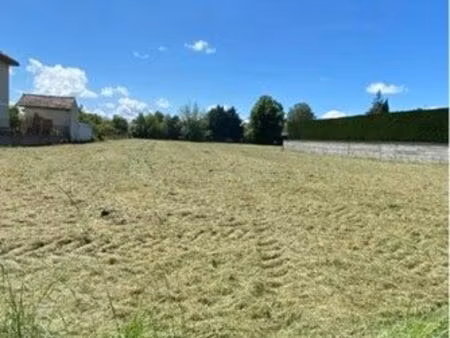 terrain à maringues