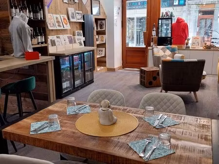 murs local commercial tous commerces libre