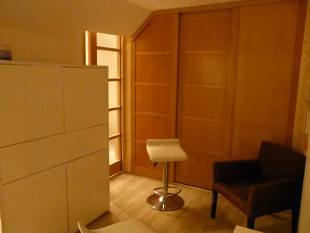 location meublée appartement 1 pièce 11 m² à chartres (28000)  366 €