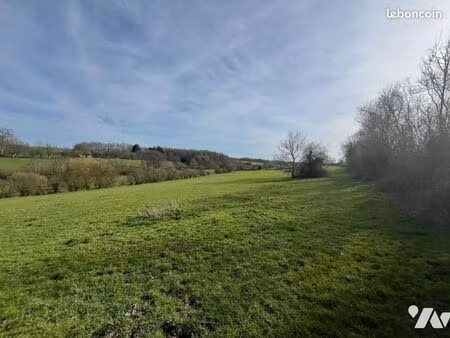 terrain 36525 m² le sap