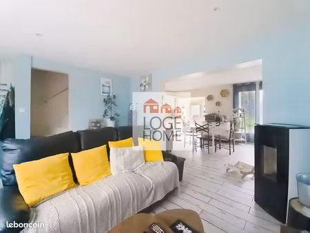 maison 3 pièces 74 m²