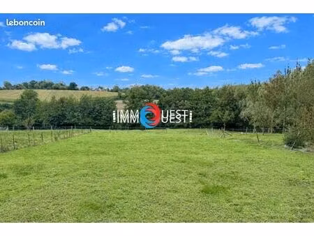 terrain 1 000 m² menneville