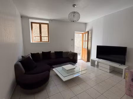 appartement t2 meublé en rdc