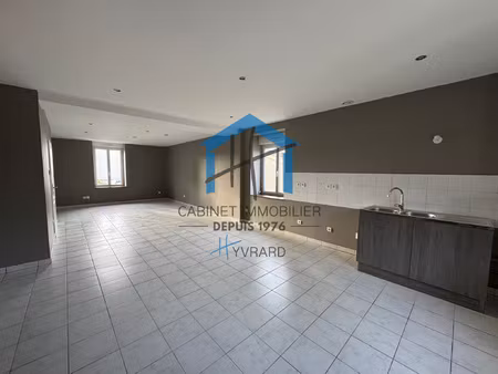 saint paul en jarez - t4 en duplex de 120m2