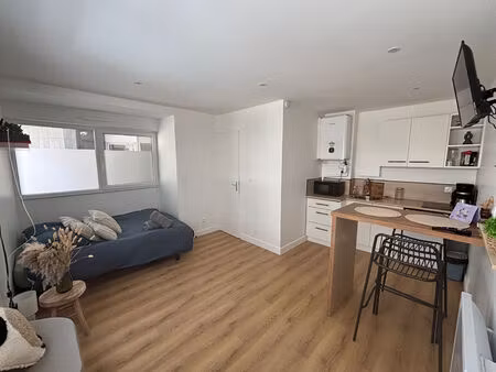 studio meuble - centre ville rez-de-chaussee