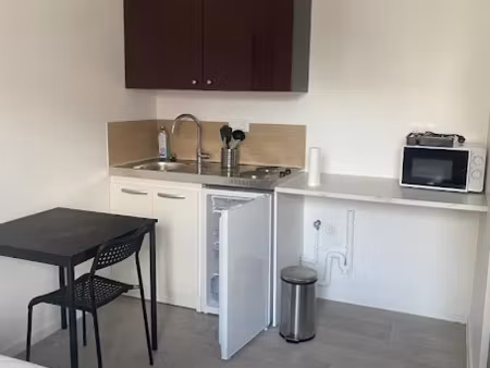 location meublée chambre 1 pièce 18 m² à lieusaint (77127)  690 €