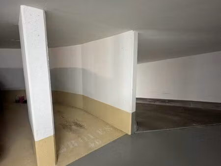 grande place moto levallois / neuilly