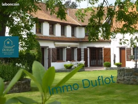 maison 12 pièces 317 m²