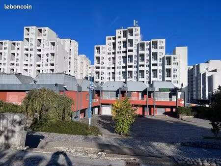 local commercial à vendre ou à louer