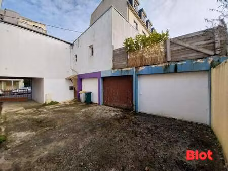 vente garage et parking à brest (29200) : à vendre / 15m² brest