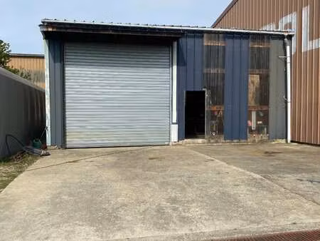 location bureaux et commerces à la richardais (35780) : à louer / 110m² la richardais