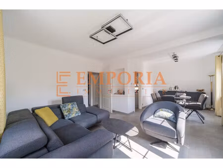 maison rénovée sur 12 05 ares !