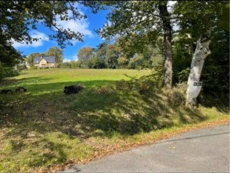 terrain constructible à vendre sur les coteaux de nay