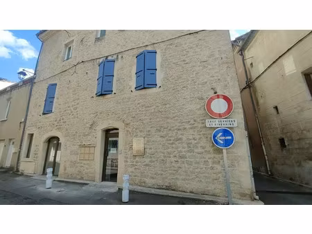 local professionnel a louer