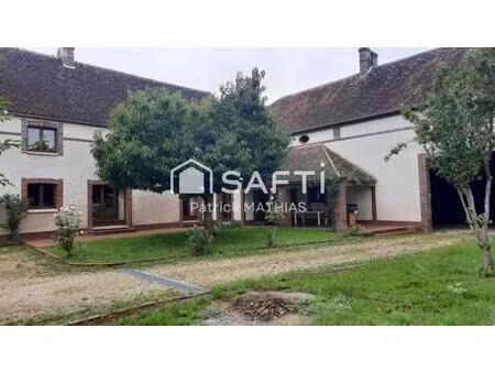 fort potentiel avec de nombreuses dépendances