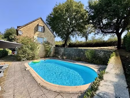 maison en dordogne avec piscine