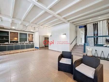 local commercial à vendre