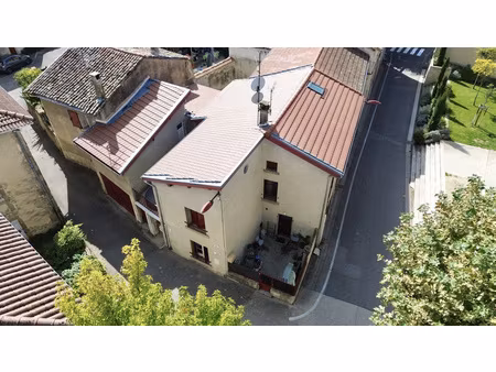 immeuble - 2 t3 + 1 garage + 1 local - idéal investissement