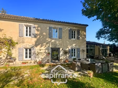 mas en campagne à vendre 250m² à molleges  4 chambres  beaux volumes   terrain 5 000m²  pi