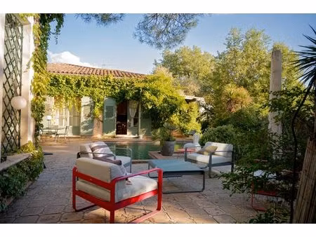 superbe maison familiale avec piscine à montrabé