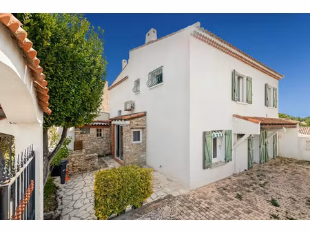 maison 4 pièces 111 m² à vendre / acheter le rove 13740 ? | era immobilier