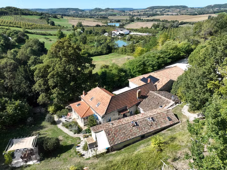 maison/villa de standing à valeilles