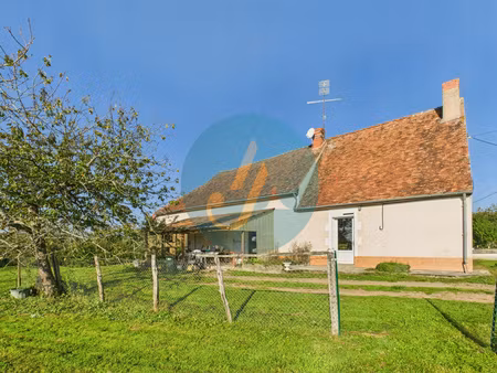 charmante longère plain-pied  3 chambres avec dépendances et terrain