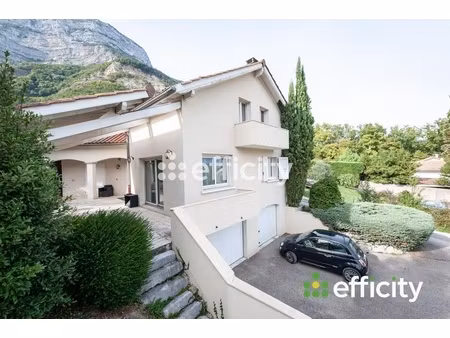 maison 5 pièces - 183 m²