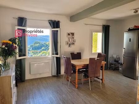 appartement - lumineux -vue dominante-idealement situe