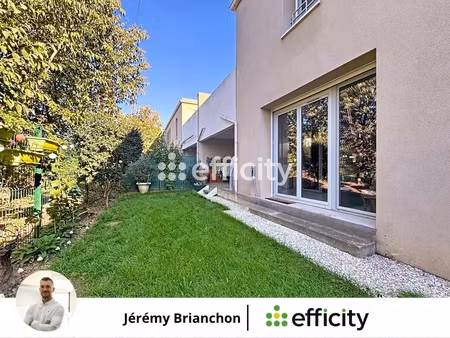 appartement 3 pièces - 65 m²