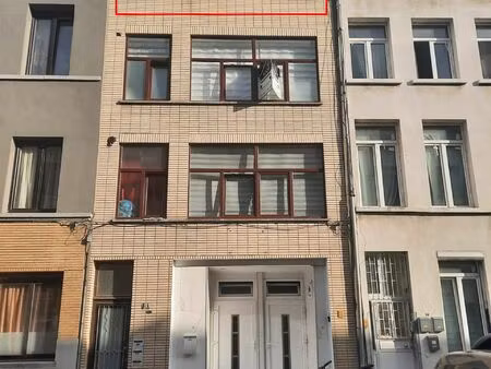 twee slaapkamer appartement op de eerste verdieping in antwerpen