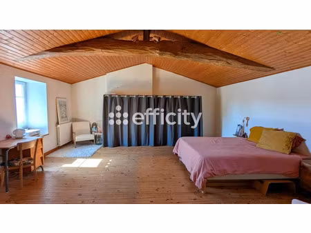 vente maison 5 pièces 210 m² à angeac-champagne (16130)  259 000 €