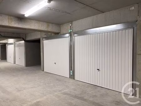parking à louer - 15 m2 - metabief - 25 - franche-comte