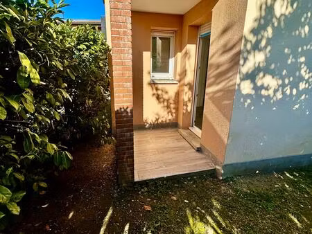 à vendre appartement type t2 de 32 m2 entièrement rénové