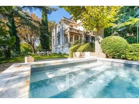 vente maison 9 pièces 331m2 salon-de-provence 13300 - 1295000 € - surface privée