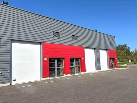 local d'activités à vendre