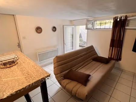 location meublée appartement 9 pièces 150 m² à ablon-sur-seine (94480)  800 €