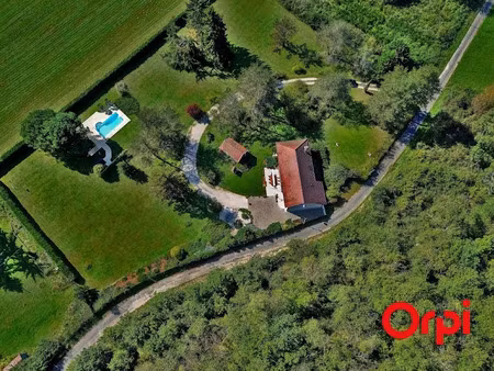 vente maison 5 pièces 181 m² à morestel (38510)  475 000 €