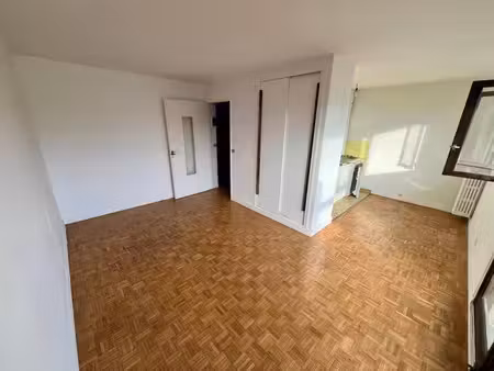 vente appartement 1 pièce 26 m² à le bourget (93350)  116 000 €