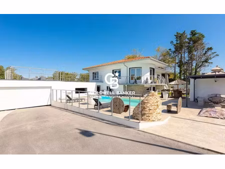 vente villa 8 pièces 216 m² à ondres (40440)  915 000 €