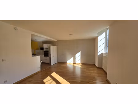 riom proche gare ecoles et centre historique