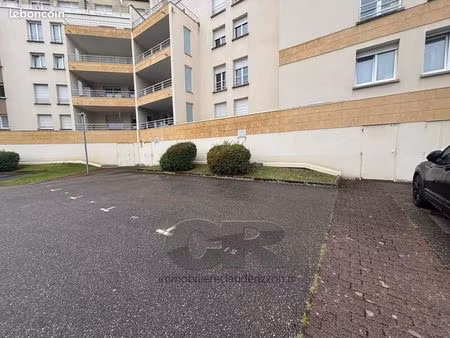 parking 10 m² metz