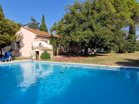 maison de luxe à vendre à saumane-de-vaucluse