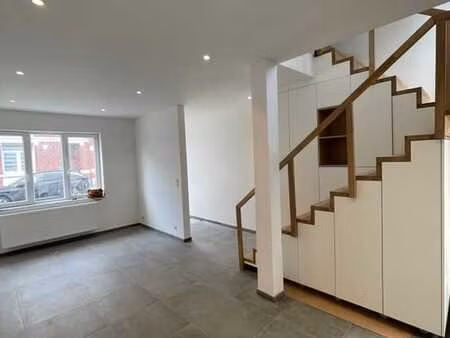 maison entièrement rénovée