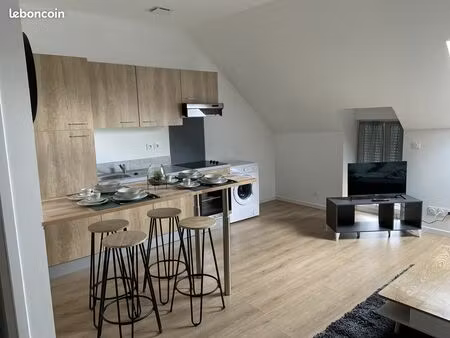 immeuble 14 pièces 220 m²