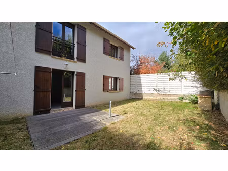 appartement 2 pieces - jardin privatif avec terrasse - grand