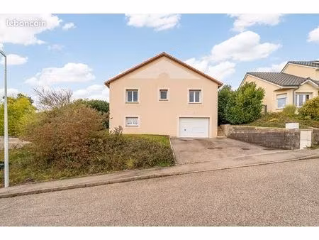 pavillon 7 pièces 140 m²