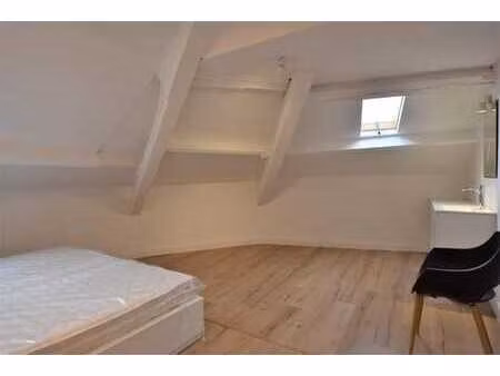 chambre rue des champs 72