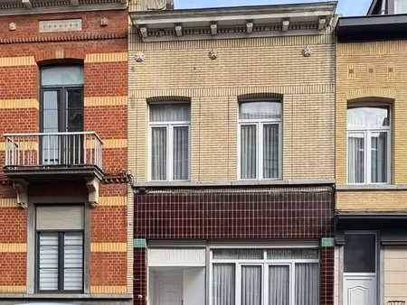 maison 3 chambres+ bureau